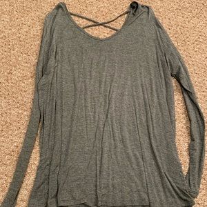 Long sleeve shirt with detailed back